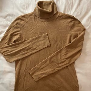Ann Taylor Tan/Brown turtleneck